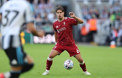 Milos Kerkez cảnh báo Liverpool trước chuỗi trận căng thẳng