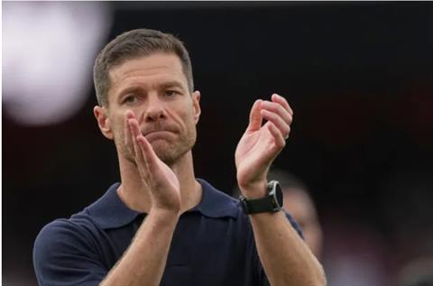 Hàng tiền vệ sẽ ngăn cản Chelsea vô địch EPL mùa này