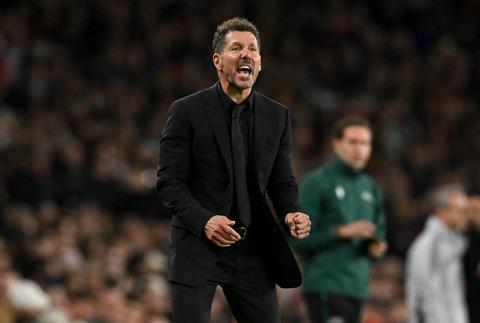 HLV Diego Simeone giải thích lý do thất bại trước Liverpool