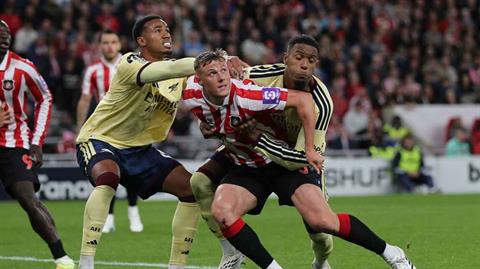 Arsenal yêu cầu Pro Ref giải thích quyết định phạt đền gây tranh cãi