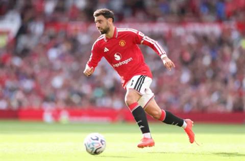MU được khuyên nên giữ bằng được Bruno Fernandes