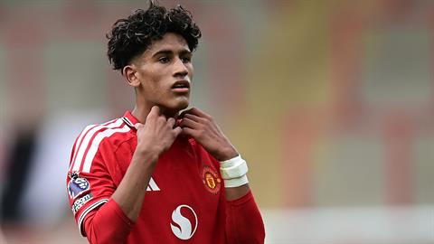 Sao trẻ 15 tuổi JJ Gabriel bất ngờ đề nghị rời Man United