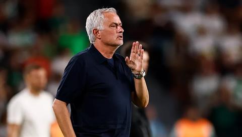 Mourinho nghiêm khắc nhắc nhở thái độ thi đấu của Real Madrid