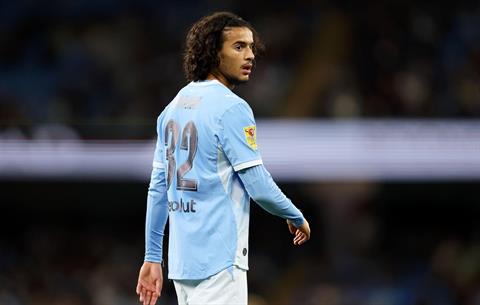 Ayyoub Bouaddi: Nhịp đập mới nơi tuyến giữa Man City