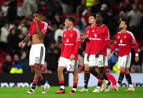 Michael Carrick ủng hộ 2 cầu thủ đang gặp khó khăn ở MU