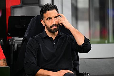 Amorim thừa nhận từng mắc sai lầm ở Man United