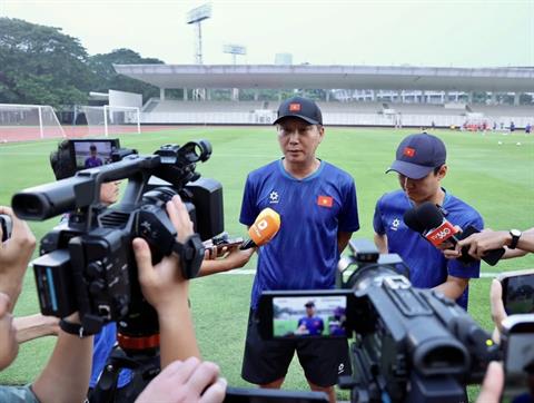HLV Kim Sang Sik: Gặp Pakistan là dịp để ĐT Việt Nam trưởng thành