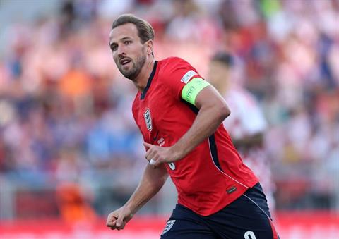 Harry Kane lí giải phong độ xuất sắc của hàng công ĐT Anh