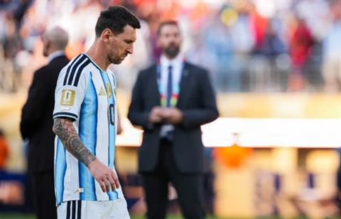 Lionel Messi từng không muốn tham dự trận chia tay tuyển Argentina