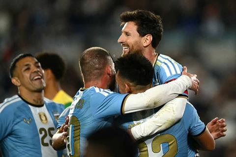 Lionel Messi "rực rỡ" trong điệu Tango cuối cùng ở ĐTQG Argentina