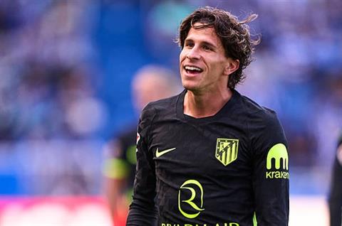 Điểm tin bóng đá tối 11/10: Tottenham, Man United và Man City cùng nhắm con trai Simeone