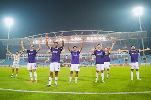 Hai Long vỡ òa cảm xúc sau chiến thắng đầu tay của Hà Nội FC