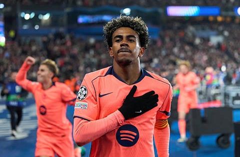 Barca làm nên lịch sử ở trận đại chiến với PSG