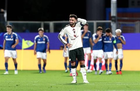Leboeuf chỉ trích Bruno Fernandes vì phản bội Carrick