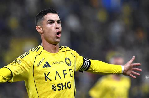 Cristiano Ronaldo ghi bàn, Al Nassr thắng thuyết phục Al Faisaly