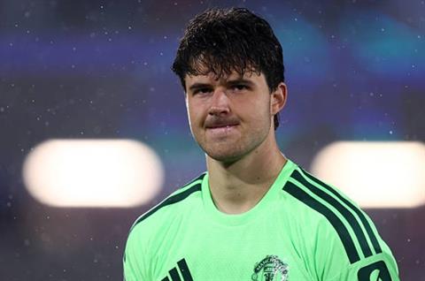 Lammens: "Phòng thay đồ Man United vẫn đoàn kết và ủng hộ Carrick"