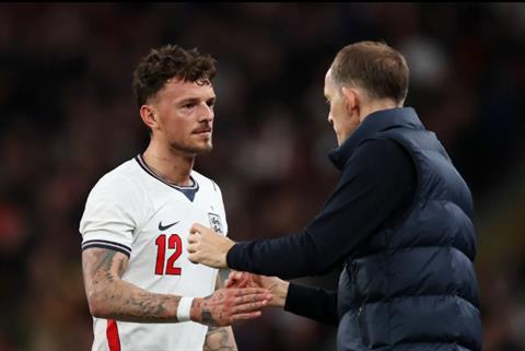 Ben White gửi tin nhắn cho Thomas Tuchel