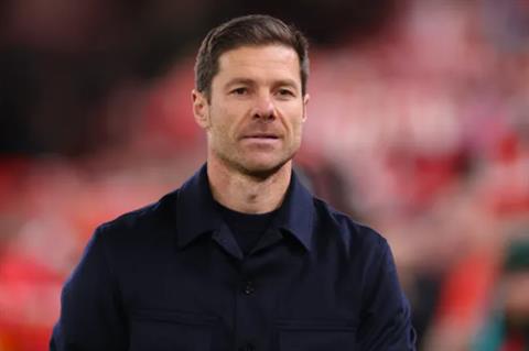 Xabi Alonso lên tiếng sau thất bại trước Liverpool