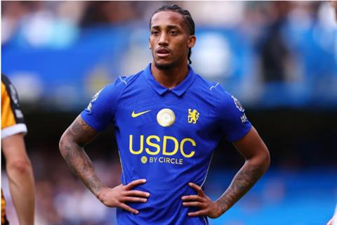 Joao Pedro vắng mặt ở đại chiến MU
