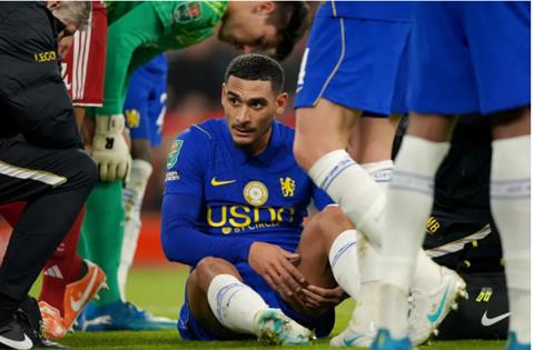 Chelsea thiệt đơn thiệt kép sau trận thua Liverpool