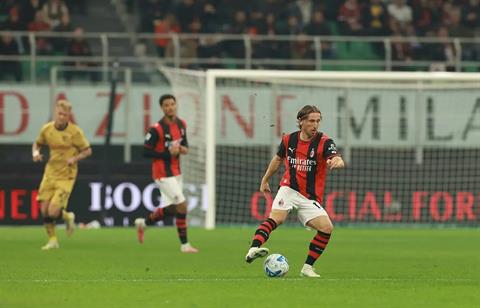 Luka Modric bàng hoàng vì trận thua đầu tiên của AC Milan mùa này