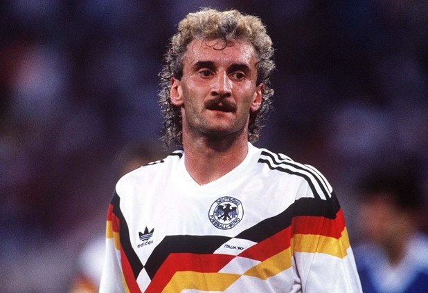 Rudi Voller Gã thợ hàn đáng mến của đội tuyển Đức 2