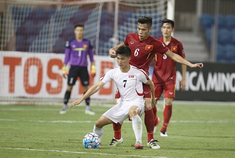 U19 Viet Nam 1-1 U19 UAE (KT) Trong tai cuop trang 2 diem hinh anh goc 2