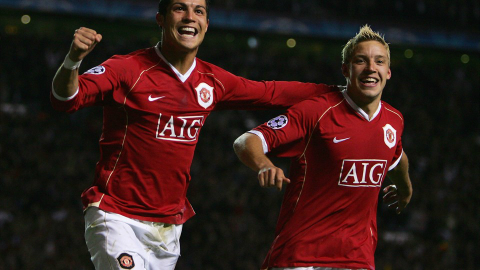 Alan Smith: Khi hoa hồng chẳng thể trải dưới chân người chiến binh4