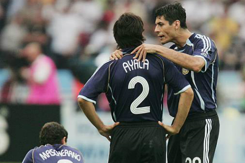 Roberto Ayala: Chú chuột và số phận nghiệt ngã của một trung vệ1