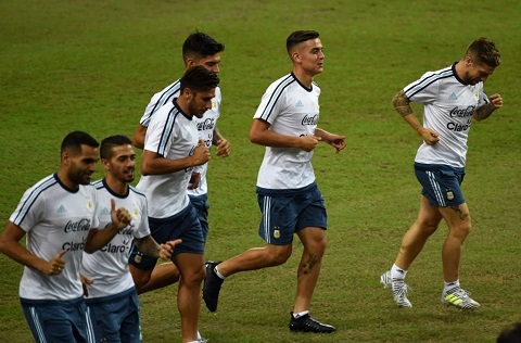 Argentina se dung so do sieu tan cong 2-3-5 doi dau Singapore hinh anh goc