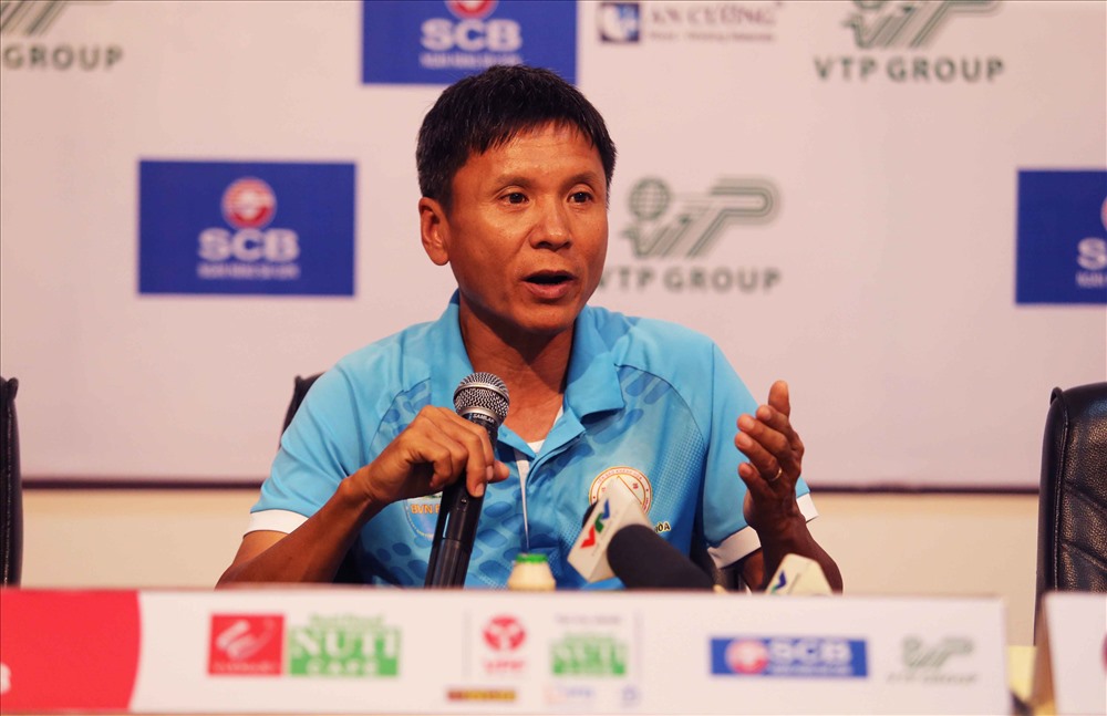 Huấn luyện viên Võ Đình Tân - Công thần của bóng đá Khánh Hòa hình ảnh