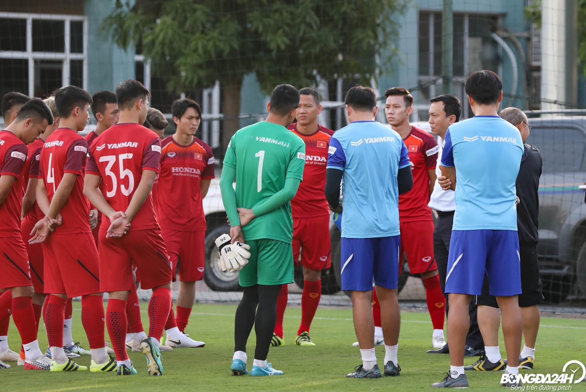 world cup 2018 diễn ra vào tháng nào VFF nói gì về kế hoạch tìm kiếm đối thủ mới cho ĐT Việt Nam?