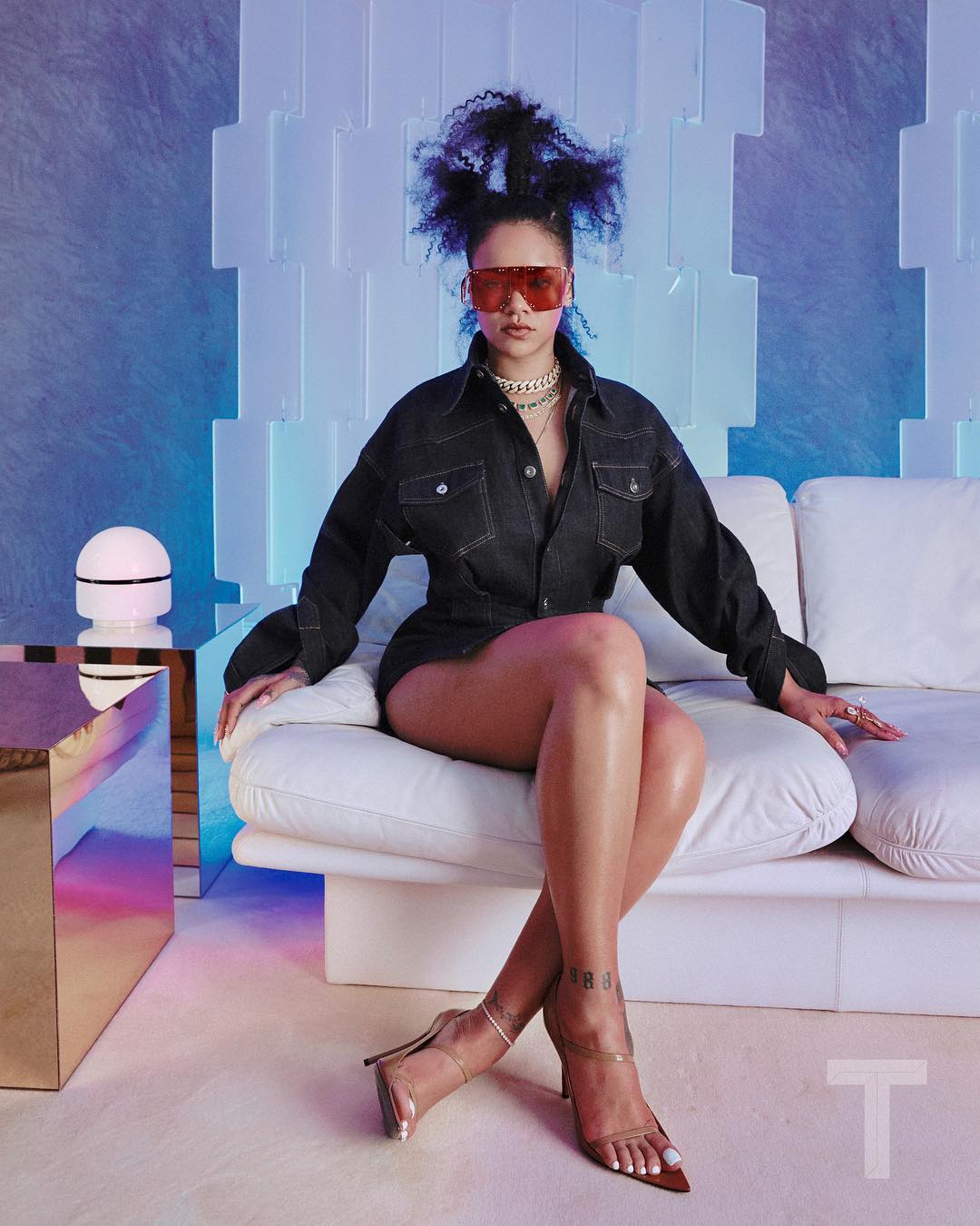 hình ảnh nóng bỏng của nữ ca sĩ đình đám Rihanna ảnh 7