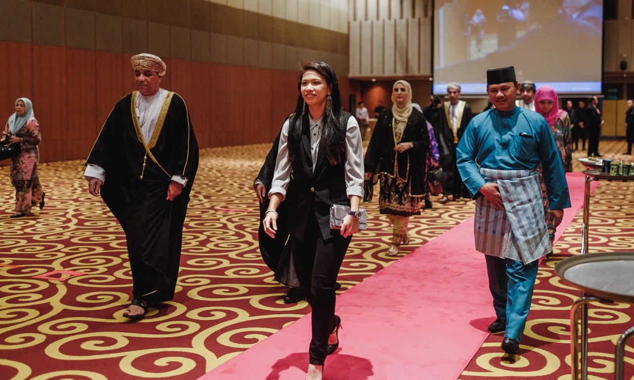 hoàng tộc Brunei khiến dân tình xôn xao tại SEA Games 30 ảnh 5