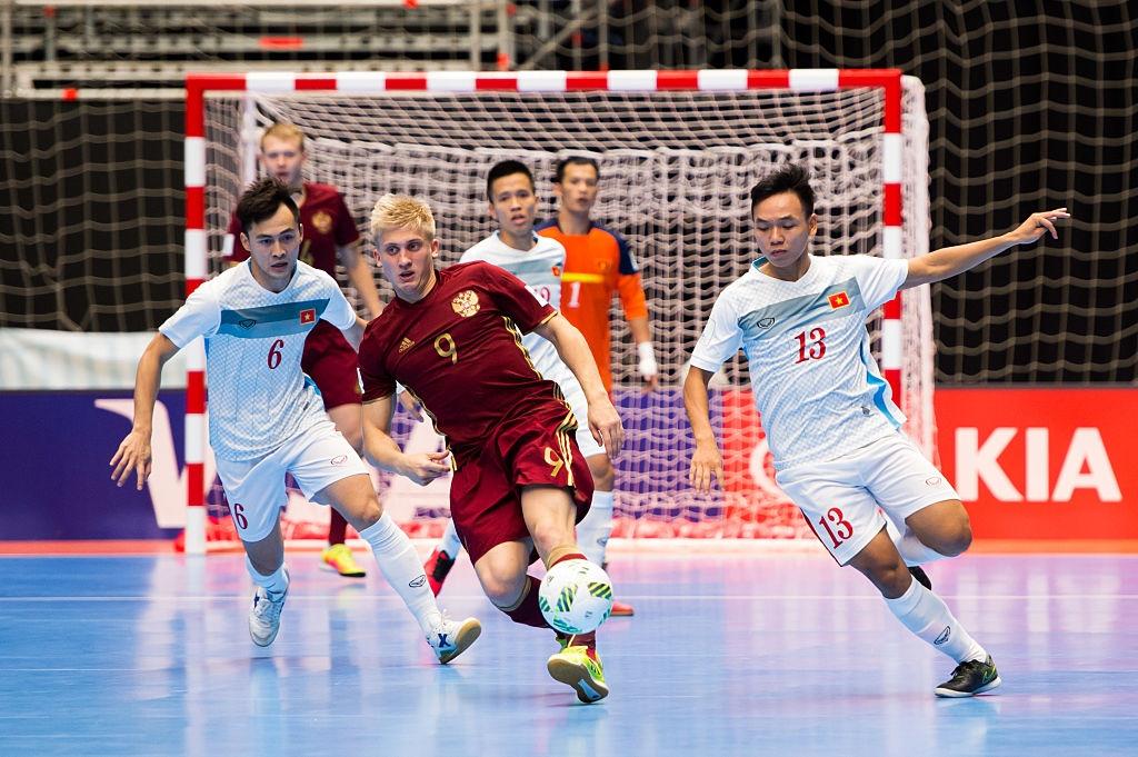Doi tuyen futsal Viet Nam cham tran Nga o vong 16 doi FIFA Futsal World Cup 2016