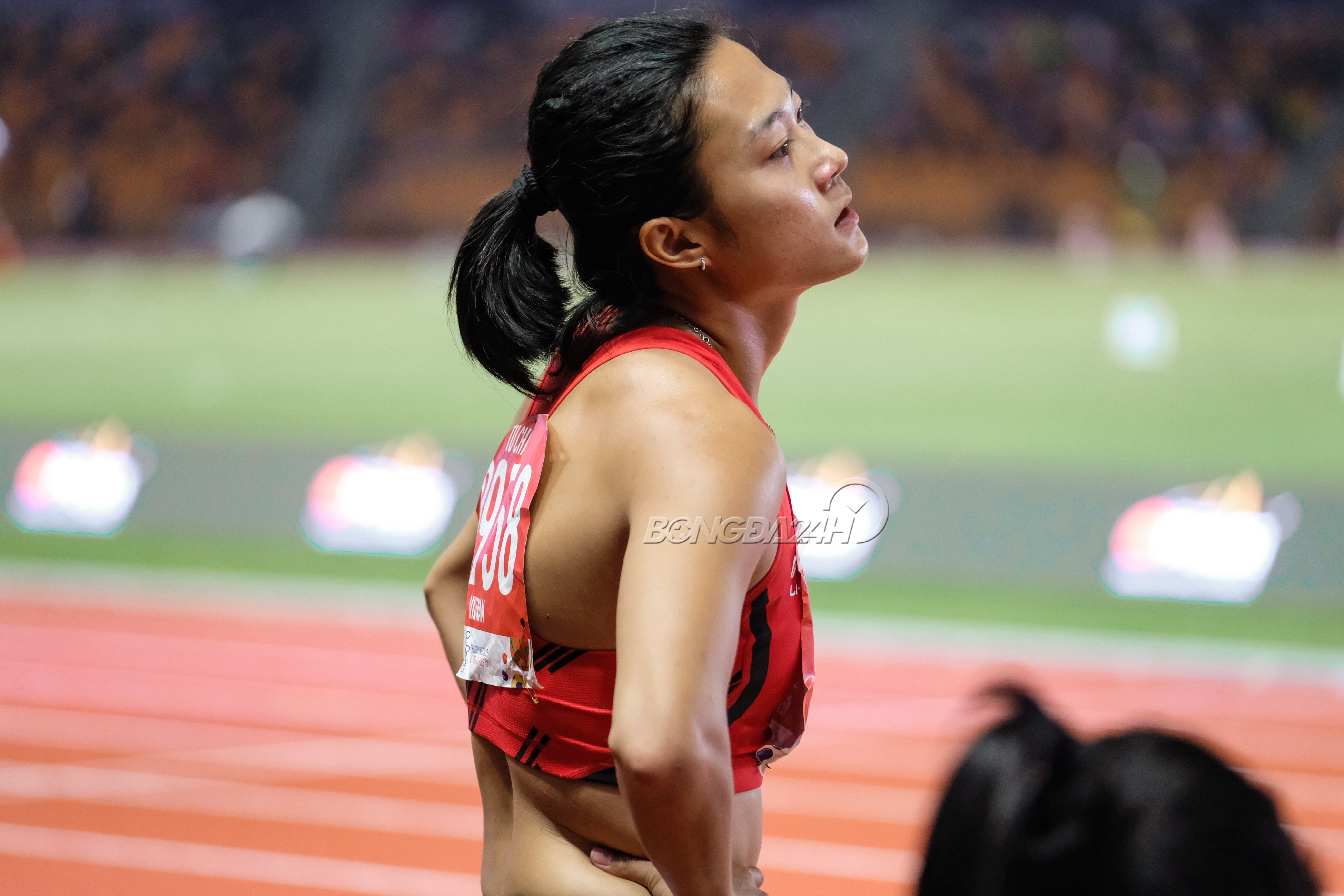 Lê Tú Chinh xuất sắc đánh bại sao nhập tịch Mỹ ở cự ly 100m hình ảnh
