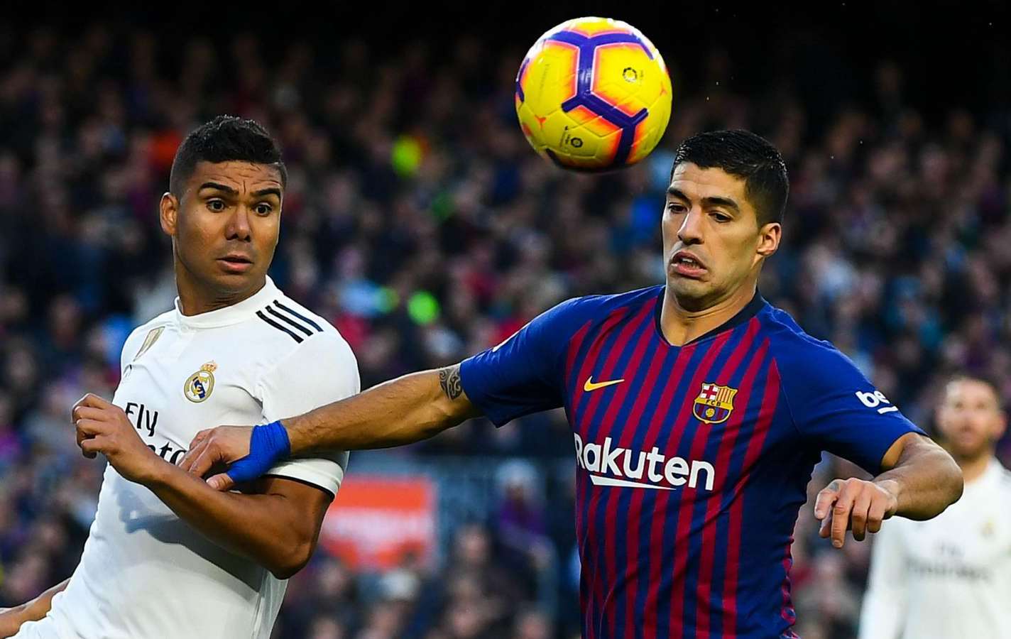 El Clasico Suarez va Casemiro