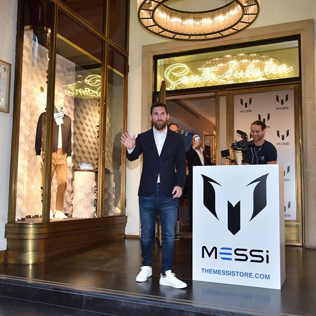 buổi ra mắt thương hiệu thời trang của Messi hình ảnh 1