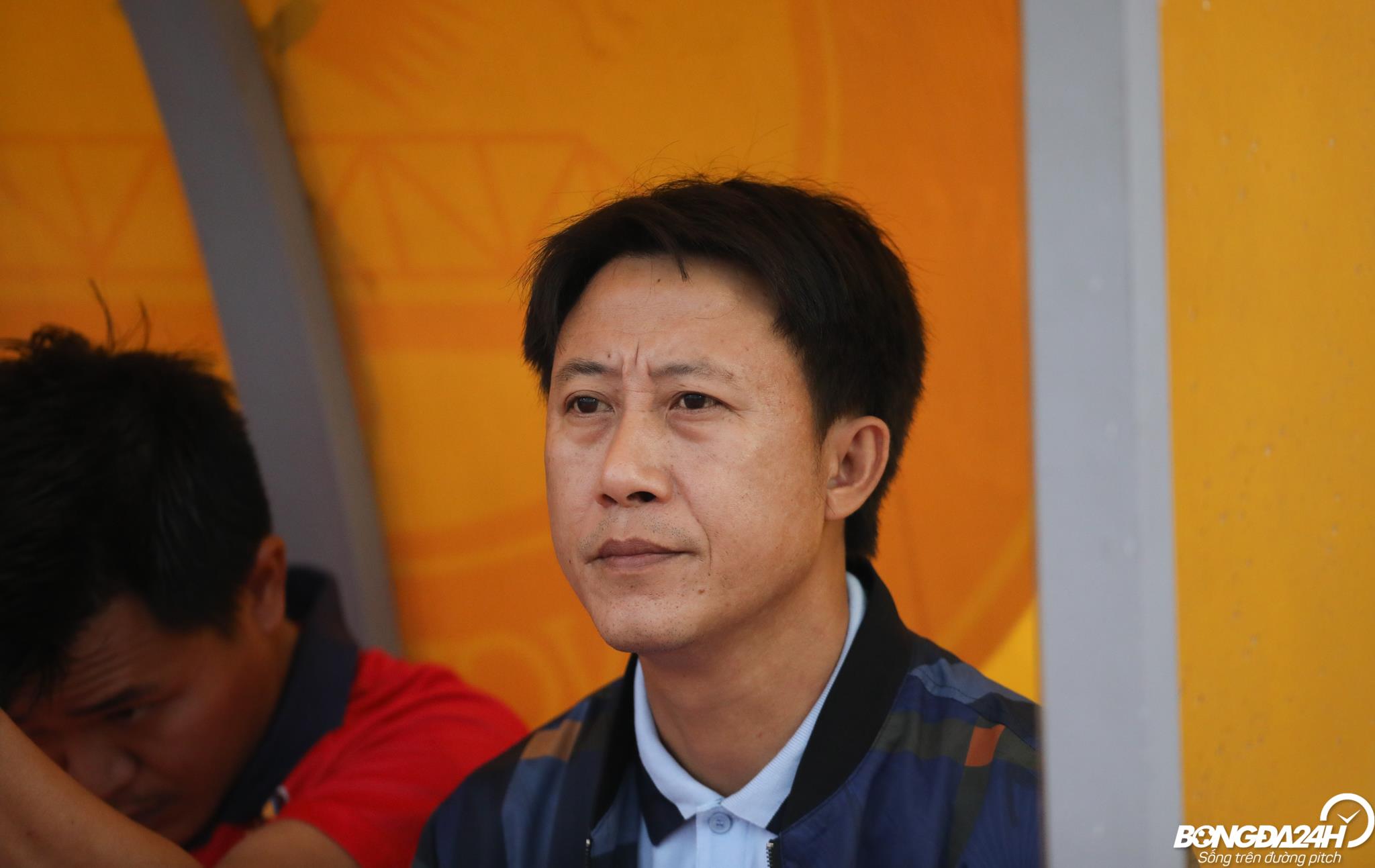 HLV Nguyễn Thành Công Quảng Nam HLV Nguyen Thanh Cong Quang Nam