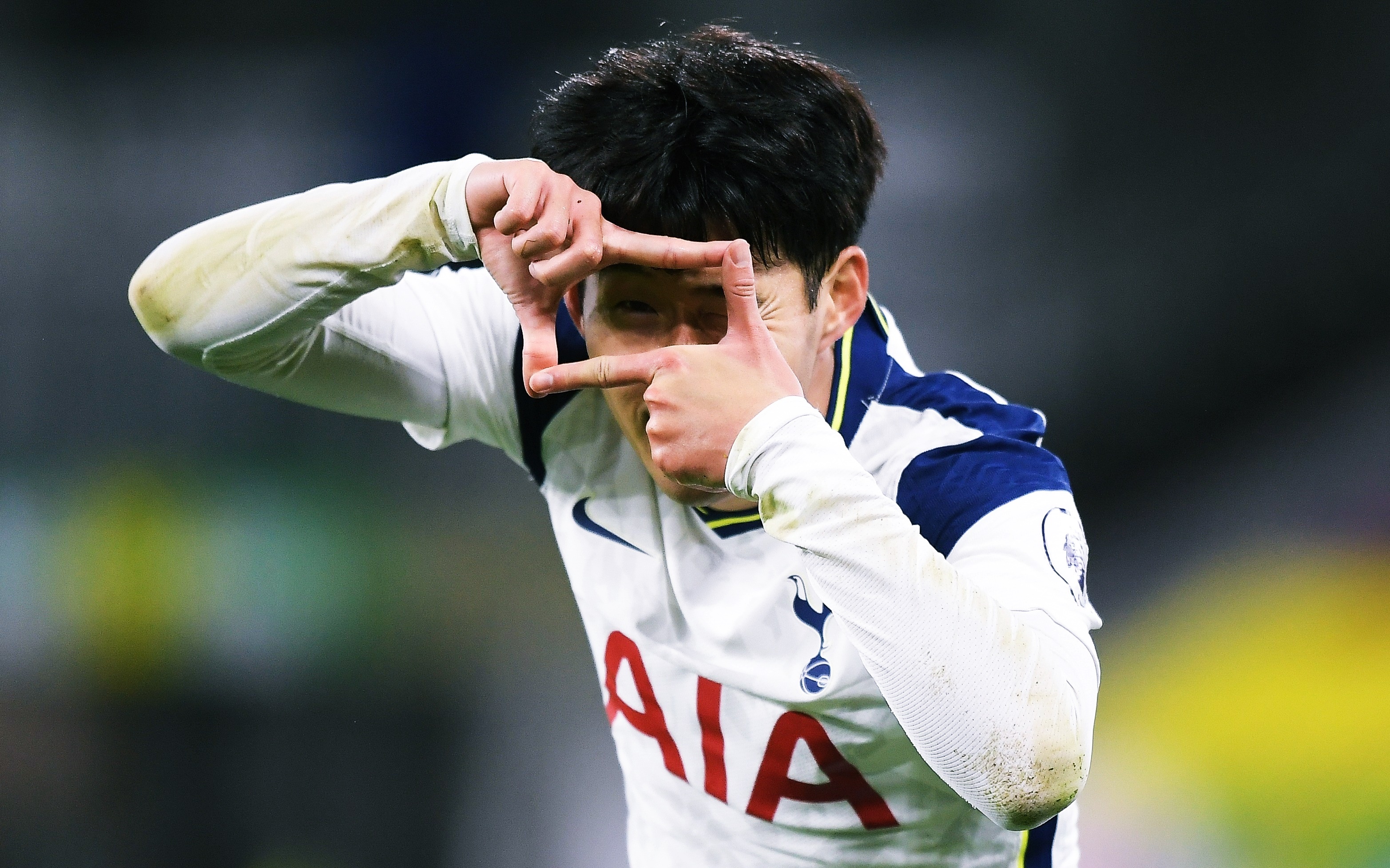 Tại sao Son Heung Min đang là sát thủ xuất sắc nhất thời điểm hiện tại?