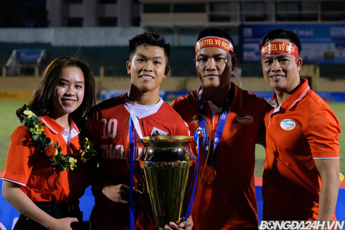 Huu Thang xuat sac nhat tran chung ket va toan giai U21 Quoc gia