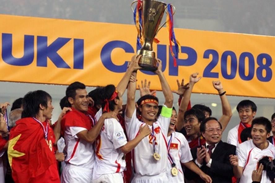ĐT Việt Nam vô địch AFF Cup 2008 dT Viet Nam vo dich AFF Cup 2008