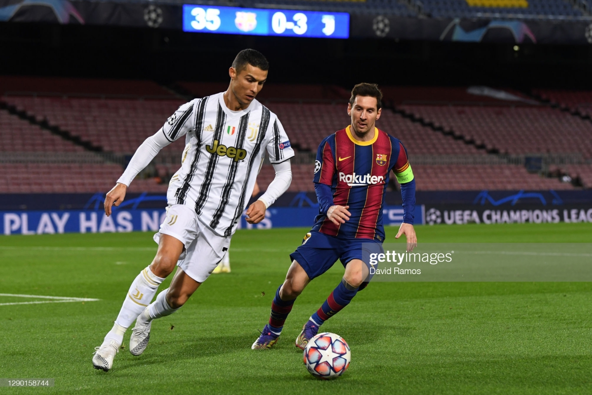 Ronaldo và Messi trực tiếp so tài trên sân cỏ, trong trận Barca 0-3 Juventus