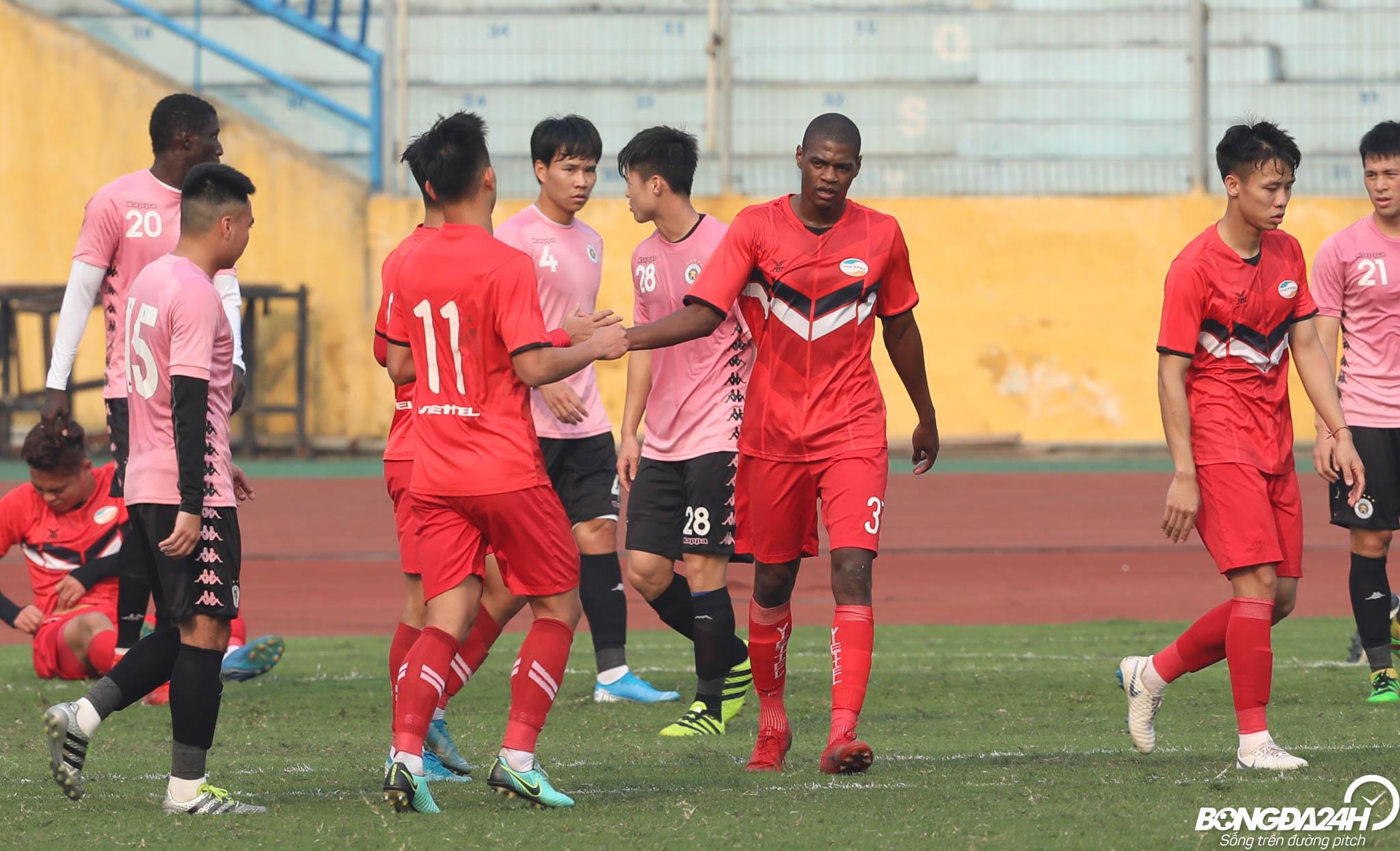 Bruno Ha Noi vs Viettel giao huu