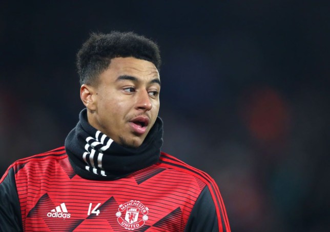 Tranh thủ cách ly, Jesse Lingard học được trò mới hình ảnh