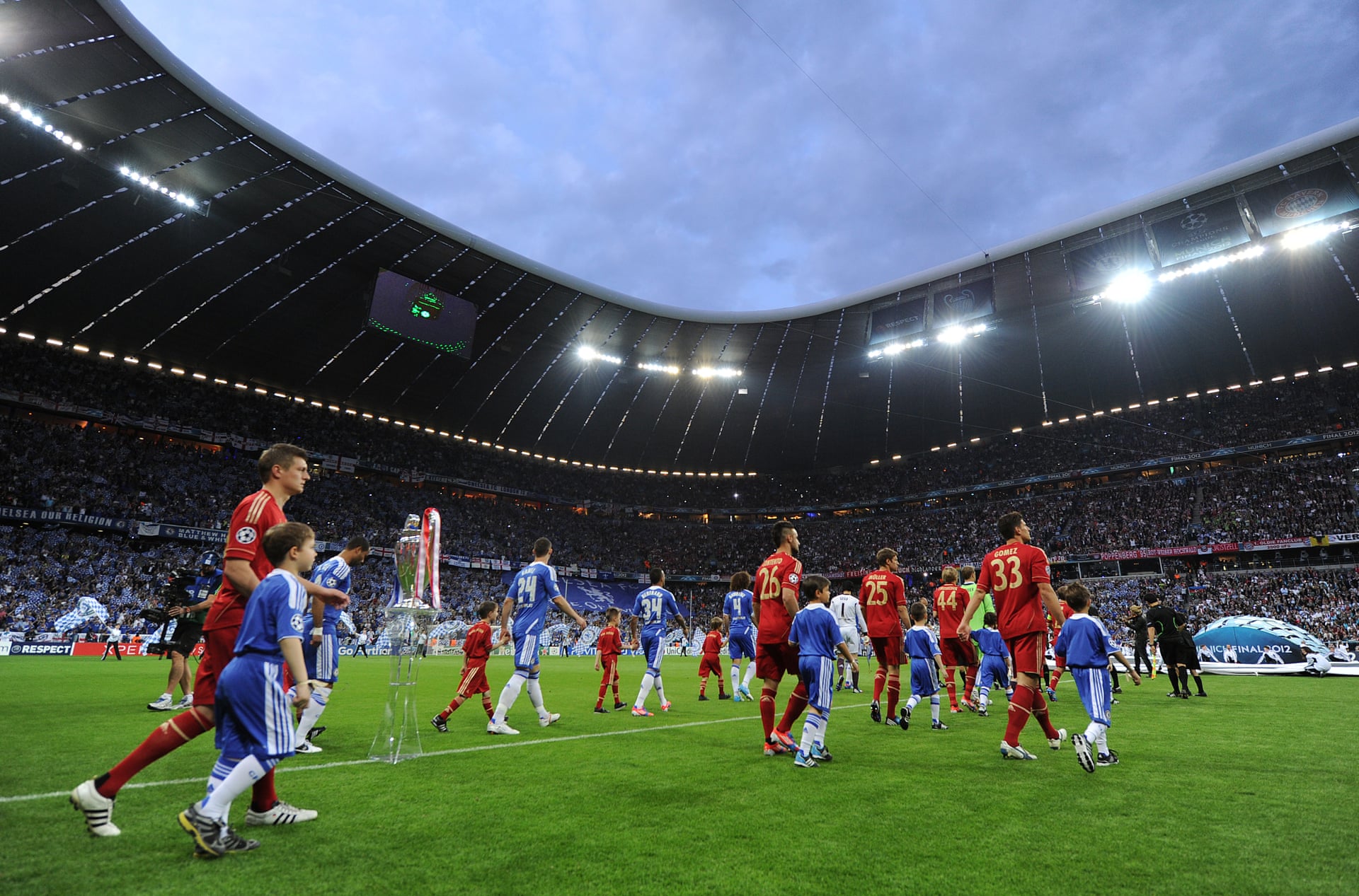 6Chelsea vs Bayern Munich 2012: Hoi uc kho quen1