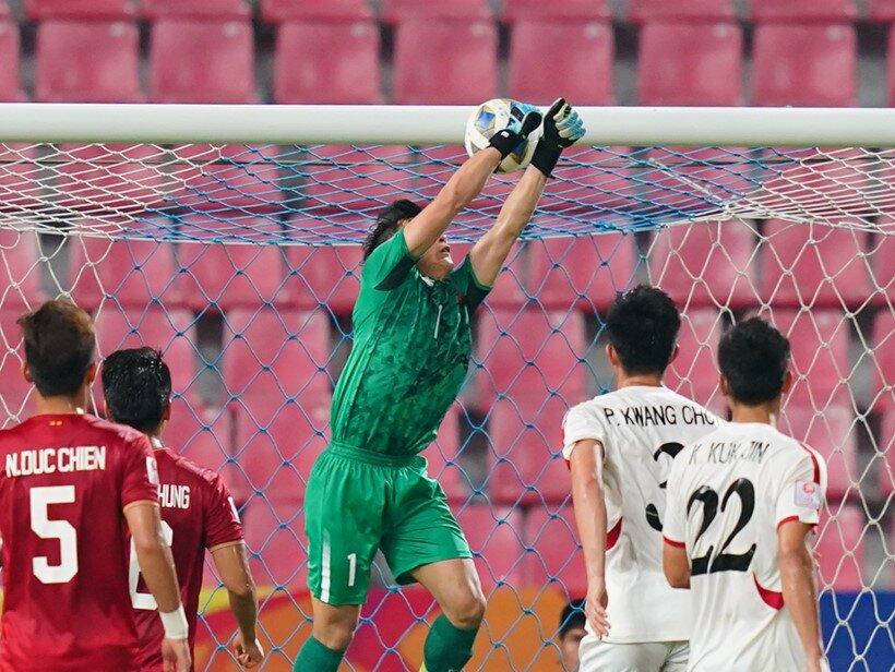 Tiến Dũng mắc lỗi tại trận thua U23 Triều Tiên tại VCK U23 Châu Á 2020 Tiến Dũng mắc lỗi tại trận thua U23 Triều Tiên tại VCK U23 Châu Á 2020