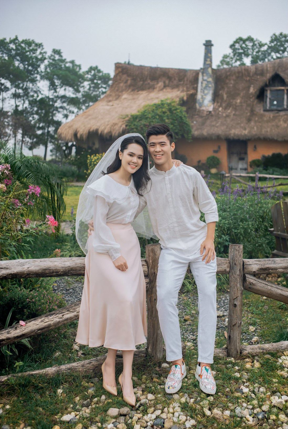 Ảnh cưới đẹp như phim Hàn Quốc của Duy Mạnh và Quỳnh Anh 10