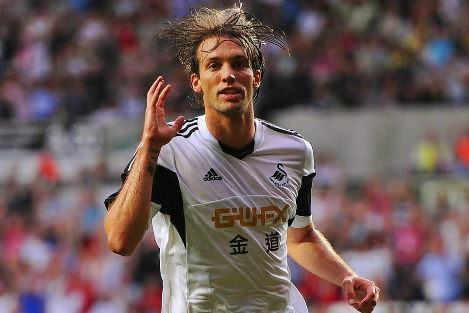 Michu Một ngày nào đó tôi sẽ trở lại nước Anh hình ảnh