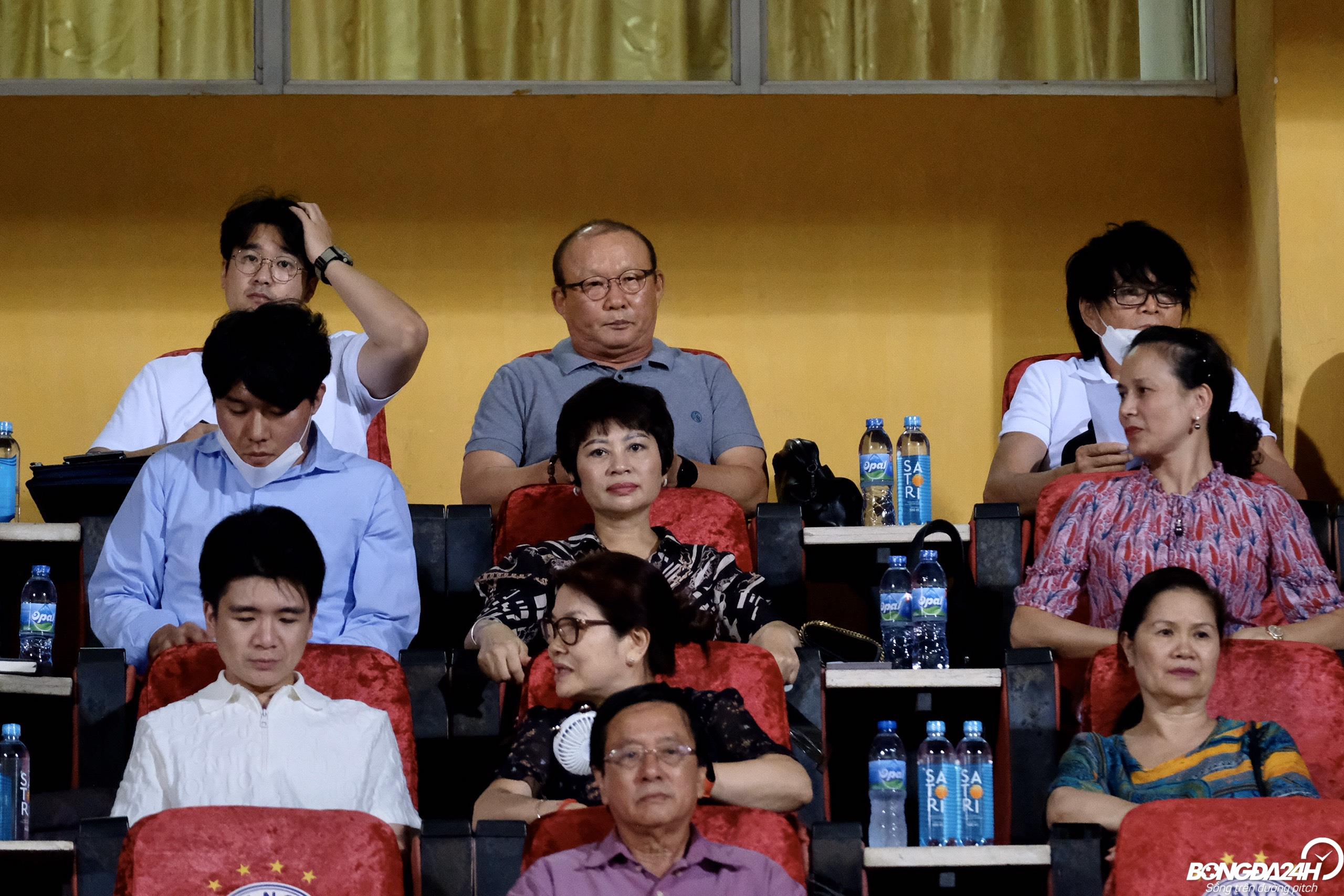 Công Phượng và đồng đội có cơ hội sửa sai trước HLV Park Hang Seo hình ảnh